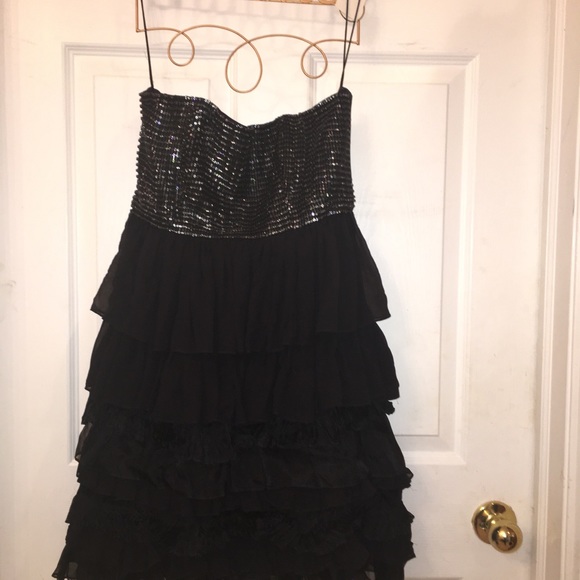 Alice + Olivia silk rhinestone black ruffled dress - Picture 6 of 8